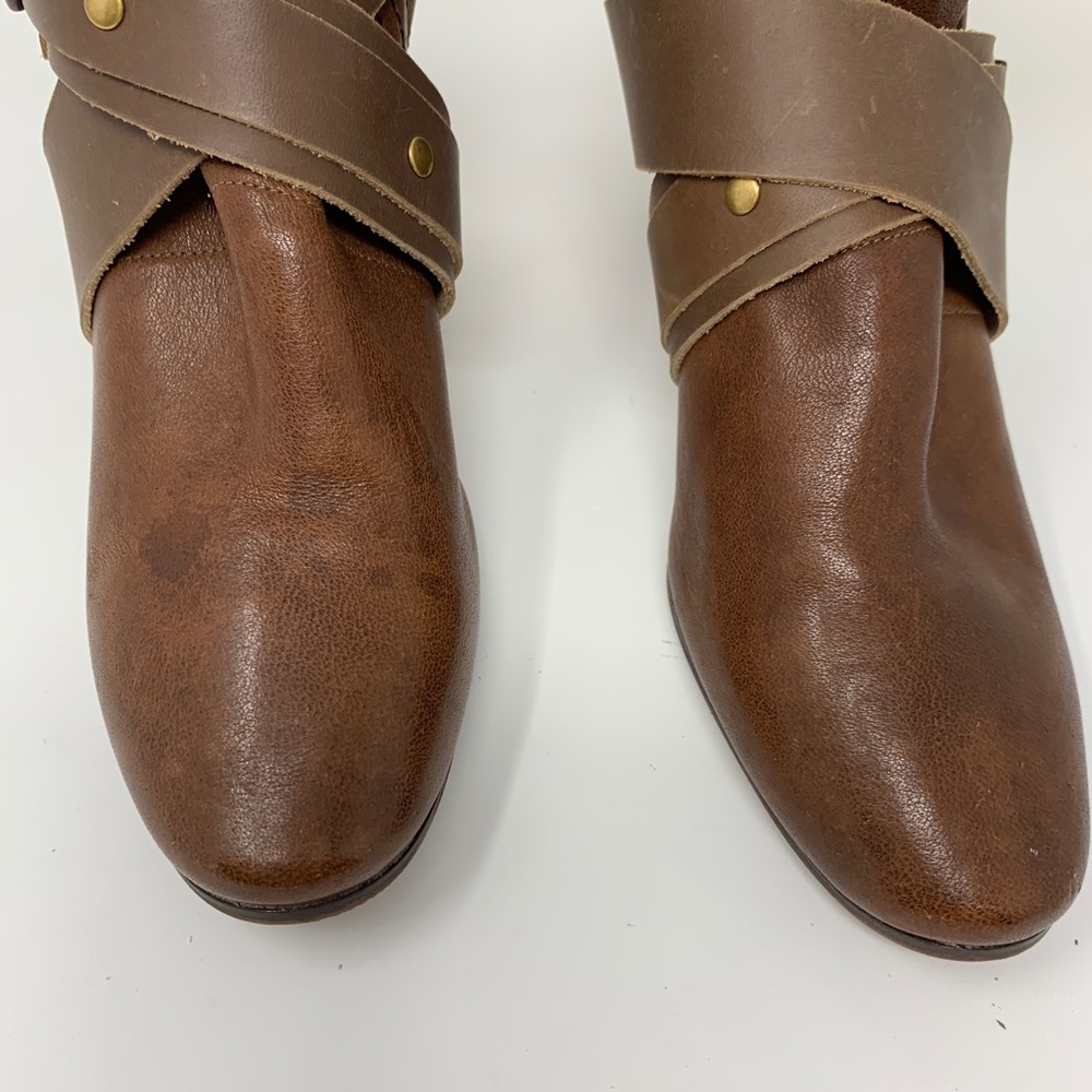 Chloe Brown Leather Ankle Booties Belt Detail Sz 7 - Picture 8 of 16